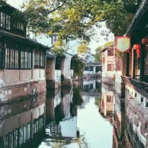 80年代女星赵娜：两段失败婚姻，曾是杜淳后妈，今与儿子相依为命
